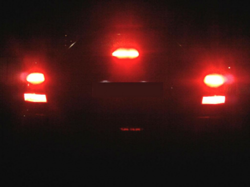 1710002c02048a6cmed.jpg