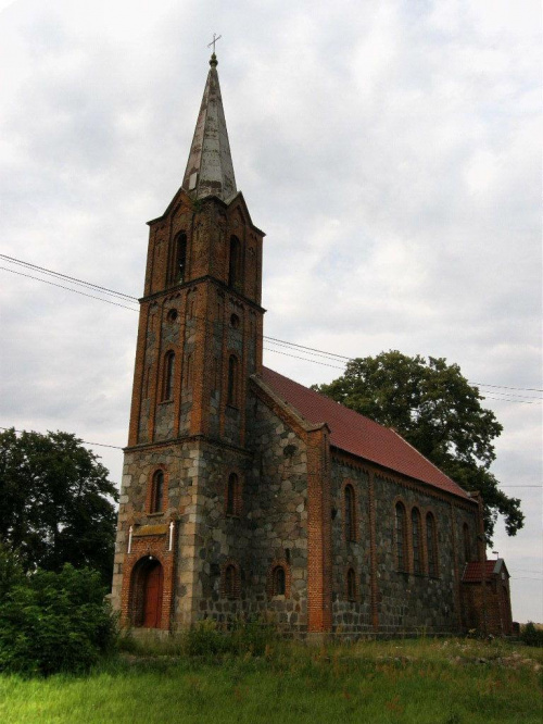 Kościół p.w.św.Antoniego w Kulicach z 1866r.
