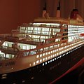 Queen Mary 2, model plastikowy, Revell 1:400