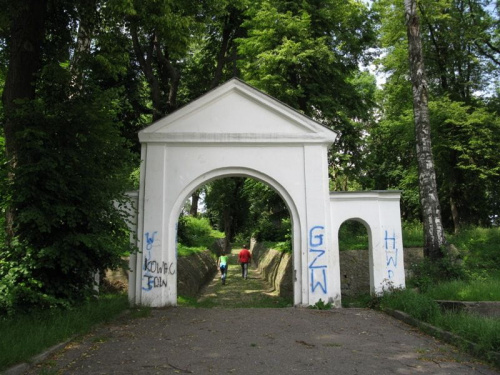 Ostróda (warmińsko-mazurskie) - cmentarz Polska Górka