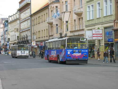 Dopravní podnik města Pardubic;
Pradubice tr. Miru