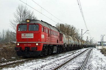 Warszawa Okęcie | M62-0689 Orlen KolTrans przetacza skład beczek Petrolotu. #M62 #Orlen #Koltrans #Petrolot #towarowy #spalinowa #lokomotywa #gagarin #warszawa #okęcie