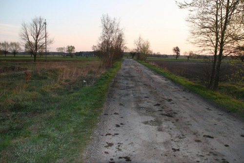 nieprzespana noc w Liszkowicach - wylewanie gnoju przez Biogazownię z Liszkowic #OchronaŚrodowiska