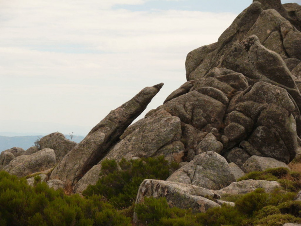 Niesamowite granitowe formacje skalne na Monte Limbara #Sardynia