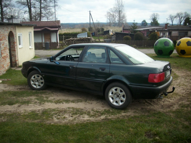 #Audi80B4