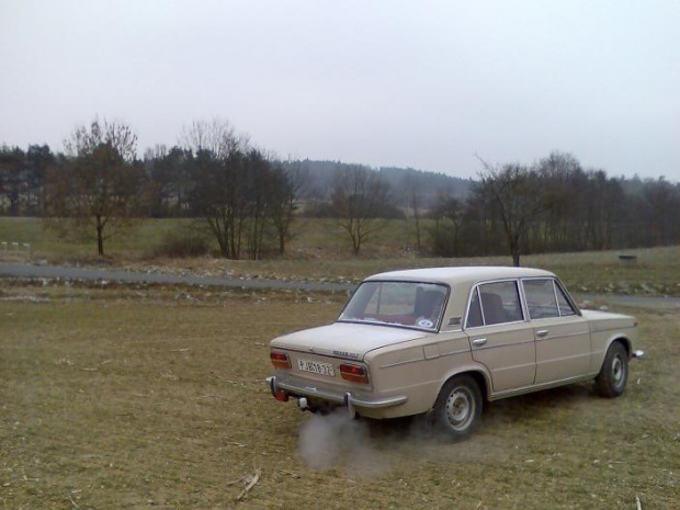 Silnice mezi Vřeskovicema a Biřkovem #Lada