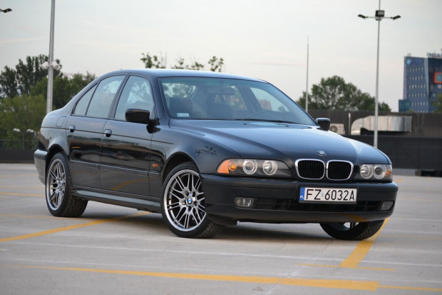 e39 523i