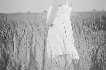 Kasia #kobieta #dziewczyna #portret #łąka #pole #passiv #airking #nikon #d700