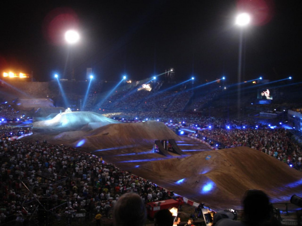 !!! #Warszawa #motocykle #zawody #StadionDziesięciolecia #StadionNarodowy #TravisPastrana