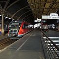 Jednostka Desiro jako pociąg pospieszny z Wrocławia Gł. do Drezna Hbf. tuż przed odjazdem